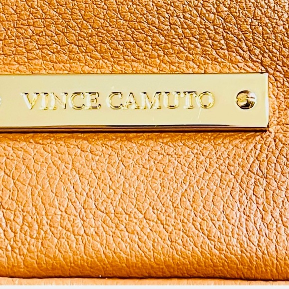 Vince Camuto M Camel Tan Pebble Leather Expandable Flap Front Crossbody Purse - Picture 7 of 10